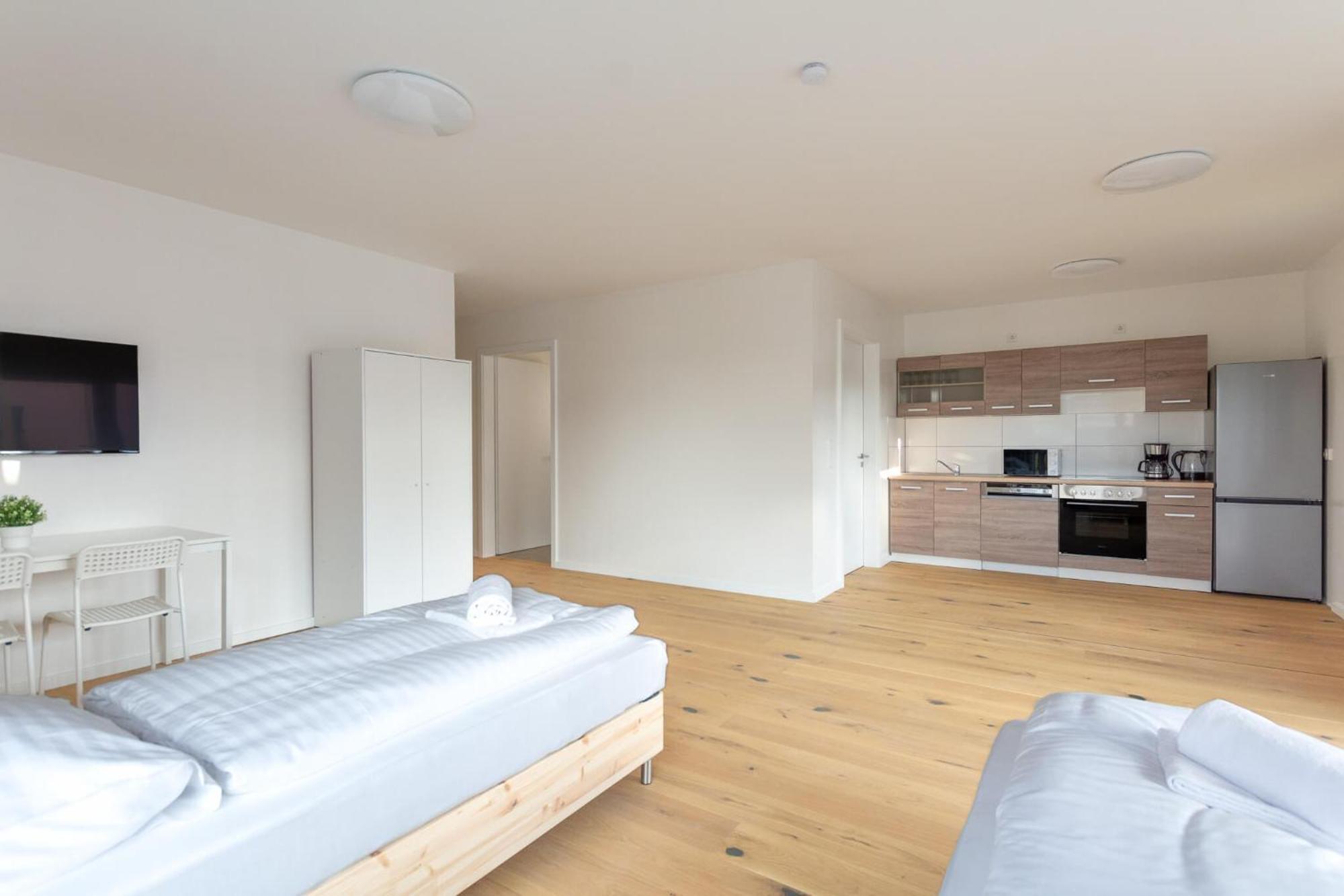 T&K Apartments - Bergisch Gladbach - 7 Comfortable Apartments - 20 Min To Fair Messe Cologne Bagian luar foto