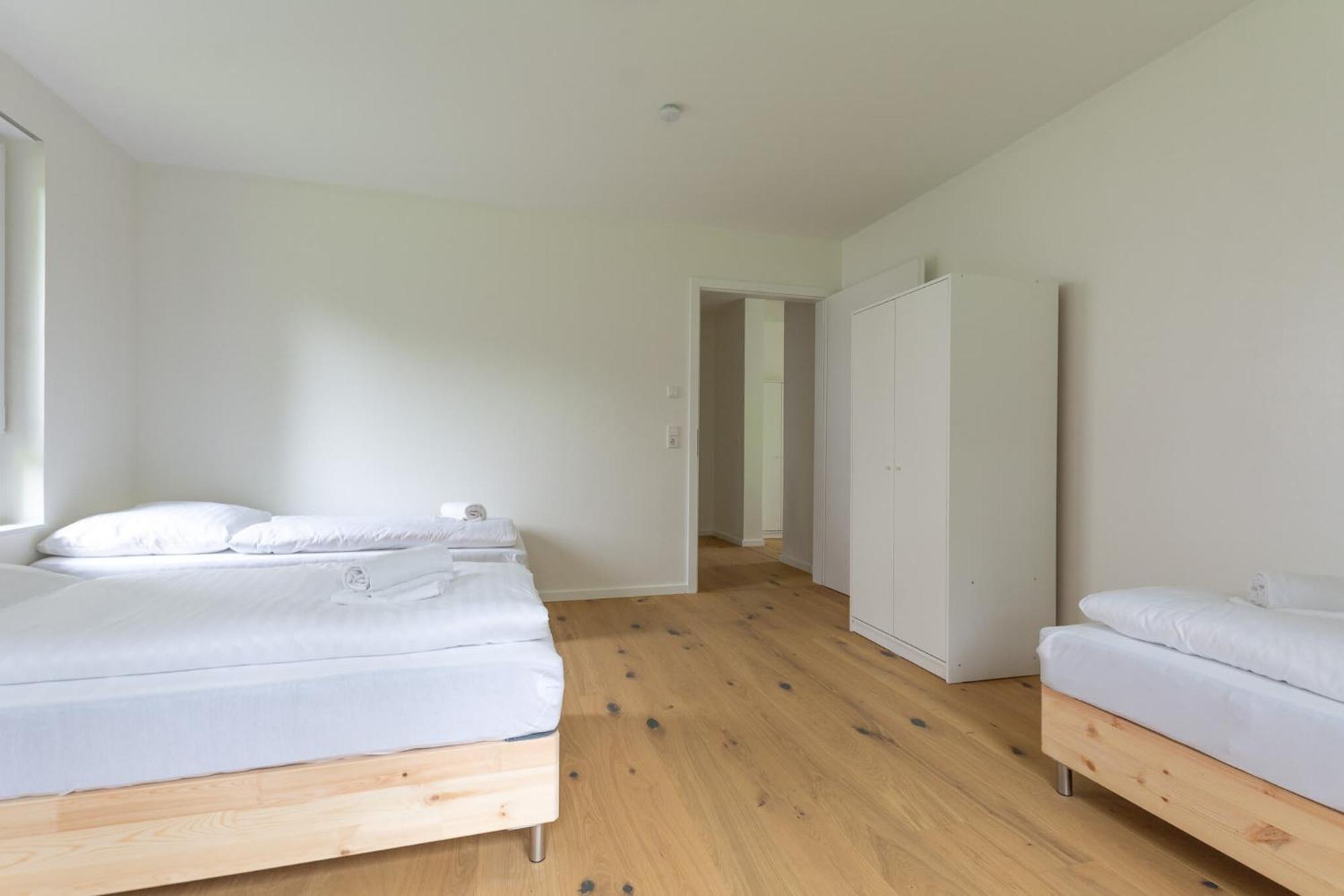 T&K Apartments - Bergisch Gladbach - 7 Comfortable Apartments - 20 Min To Fair Messe Cologne Bagian luar foto
