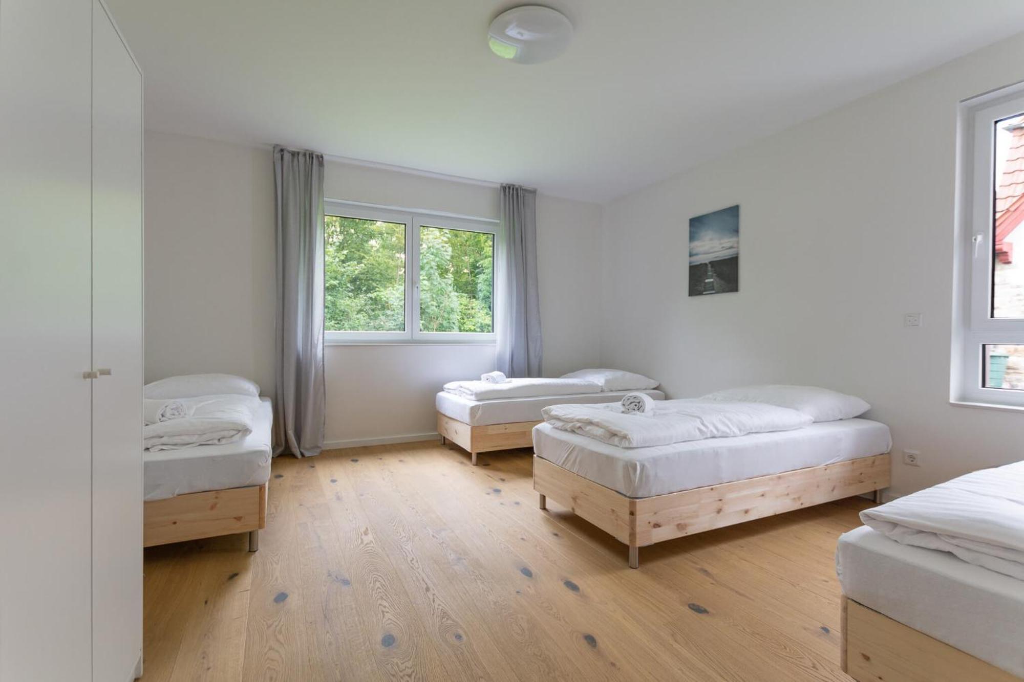 T&K Apartments - Bergisch Gladbach - 7 Comfortable Apartments - 20 Min To Fair Messe Cologne Bagian luar foto